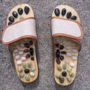 Wooden Slides Beach House Art Decor Mosaic Pebbled DYI for Wall Art or Wearable?